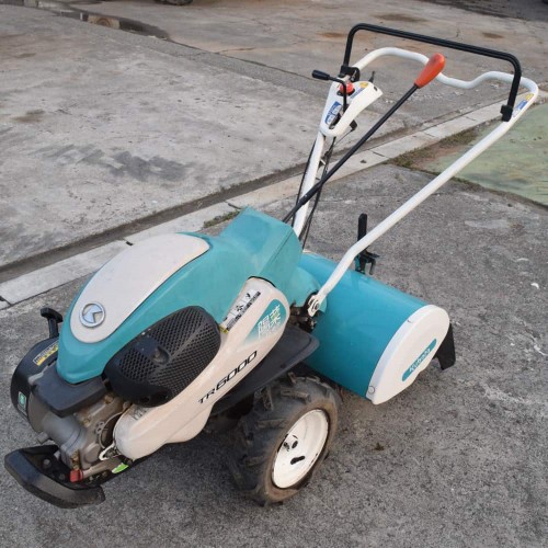 茨城県から買取した、クボタの耕運機TR6000