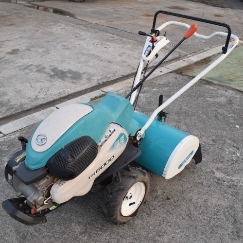 茨城県から買取した、クボタの耕運機TR6000