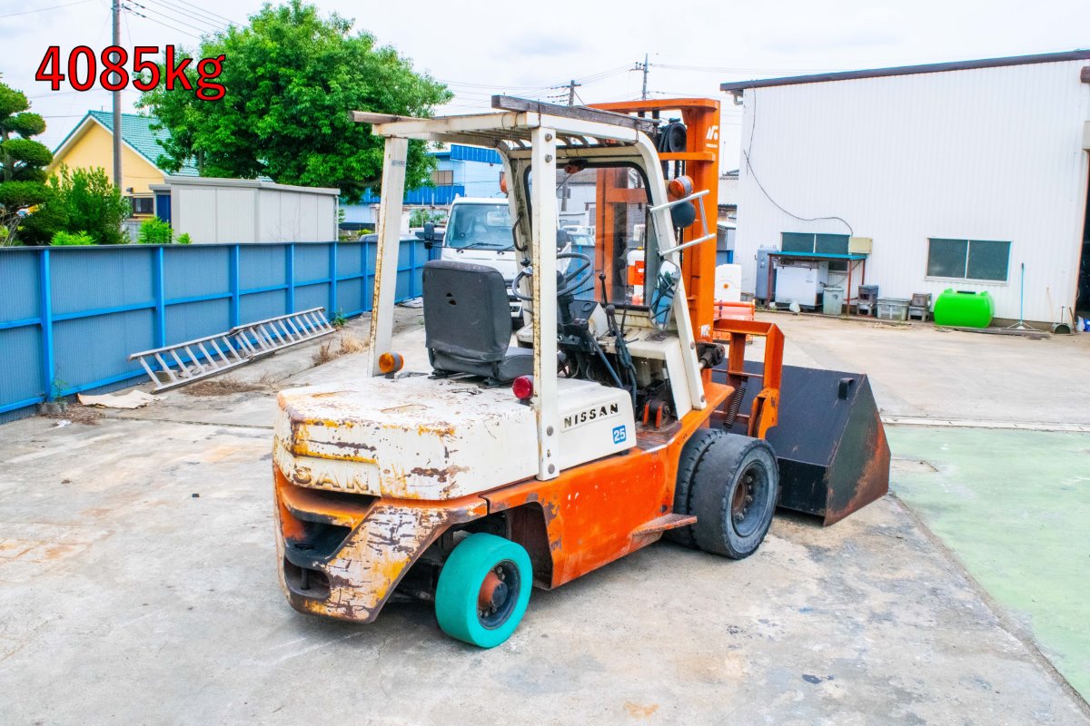 日産・フォークリフト・PF02の2枚目画像